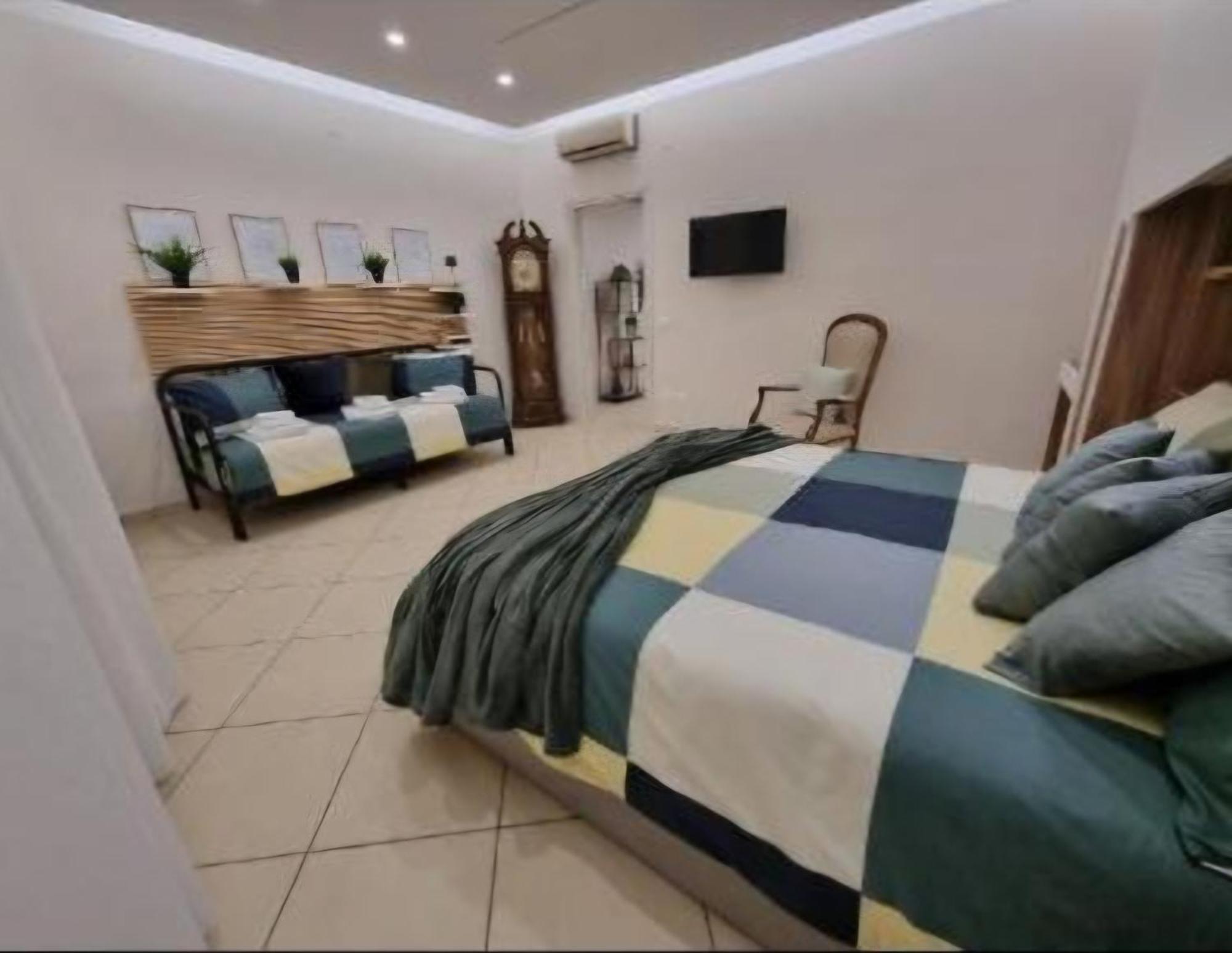 Home Santa Chiara Marigliano Bagian luar foto